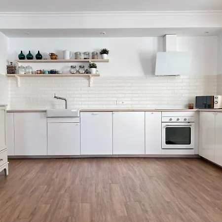 Atico Con Vistas Apartment *